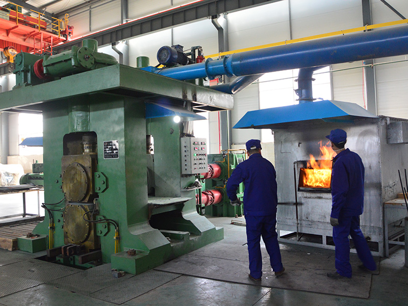 Two-high Hot Rolling Mill